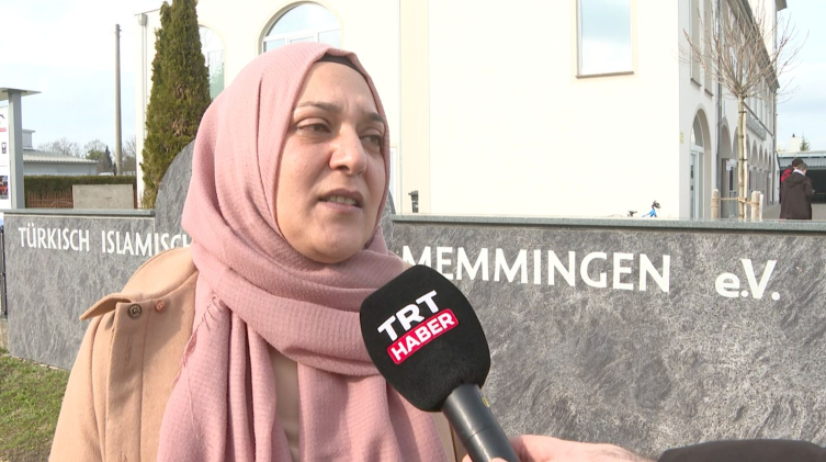 Almanya'da minare yapımına sağ partilerden engel